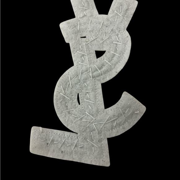 Gorgeous large rhinestone patch pictures don’t do it justiceAbsolutely beautiful - Picture 2 of 2